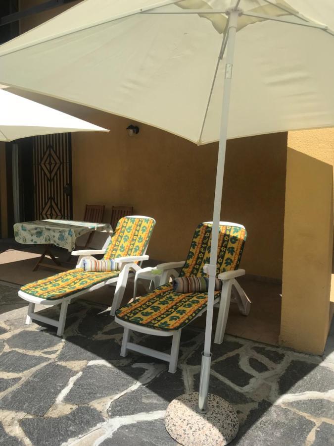 Family Gb - Dimora Fiorita Villa Armeno Ngoại thất bức ảnh