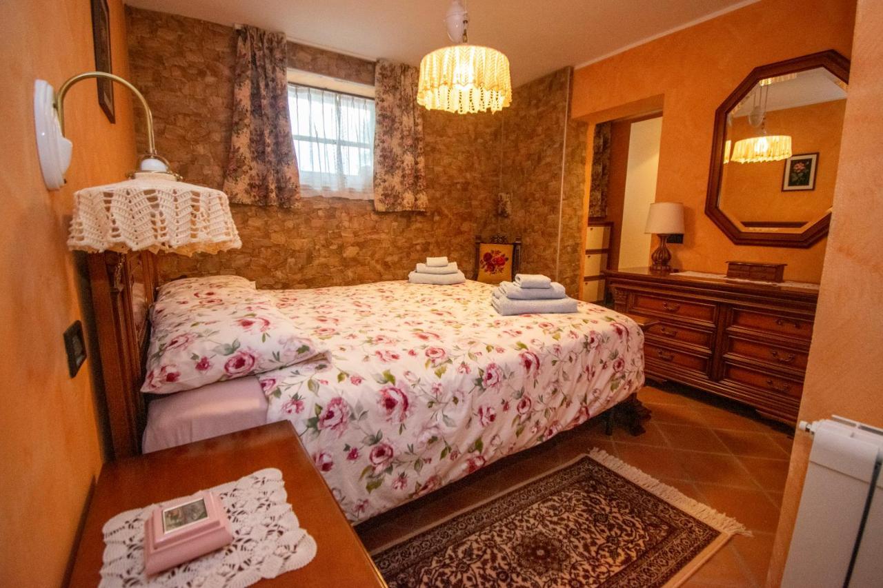 Family Gb - Dimora Fiorita Villa Armeno Ngoại thất bức ảnh
